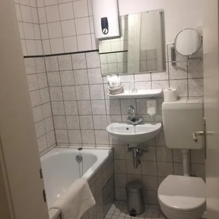 Haus Am Zoo Verschiedene Adressen Dusseldorf